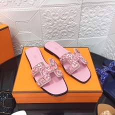 Hermes Slippers